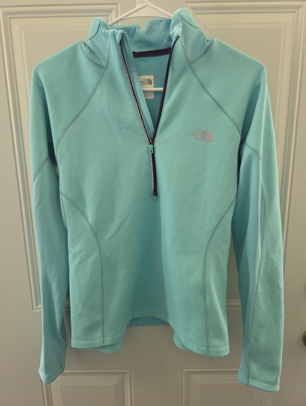 The North Face Women's Teal Quarter-Zip Pullover Size Small
